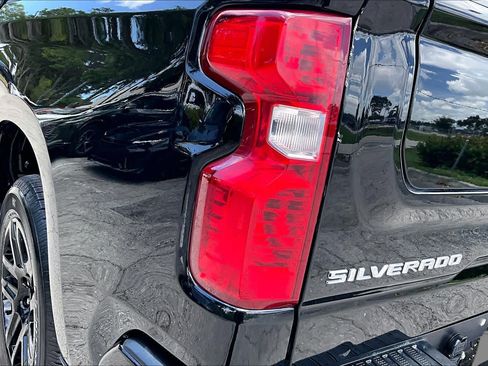 Used 2024 Chevrolet Silverado 1500 Custom AWD/4WD image 29