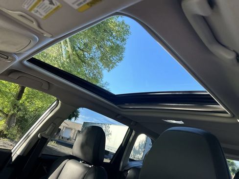 Certified 2021 Subaru Forester Limited AWD/4WD image 24