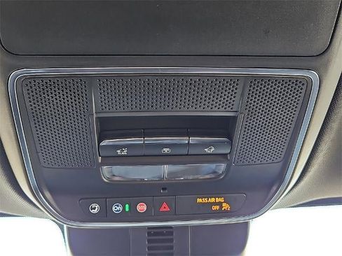 Used 2026 Chevrolet Traverse RS image 28