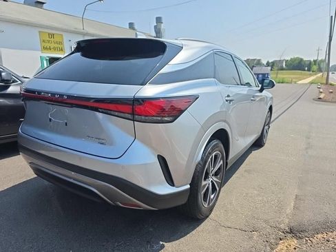 Used 2024 Lexus RX 350 Premium w/ Accessory Package AWD/4WD image 3