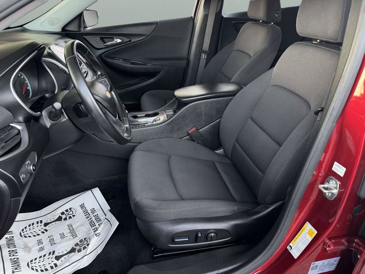 Used 2023 Chevrolet Malibu RS w/ Driver Confidence Package FWD image 6