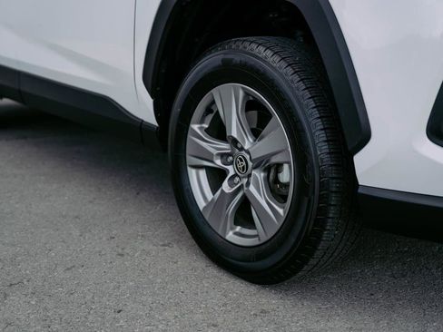 Used 2024 Toyota RAV4 XLE image 5