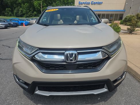 Used 2017 Honda CR-V Touring image 2