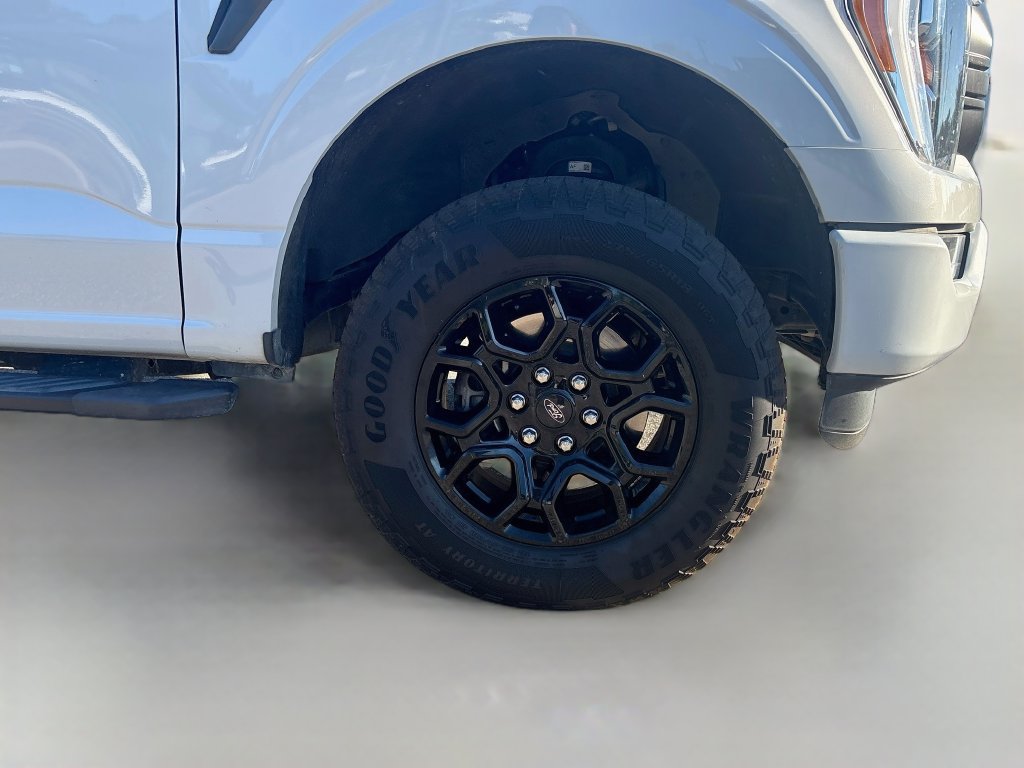Used 2022 Ford F150 XLT w/ Equipment Group 302A High AWD/4WD image 11