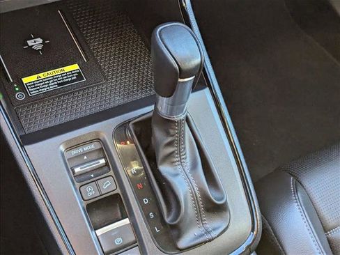 Used 2024 Honda CR-V EX-L image 12