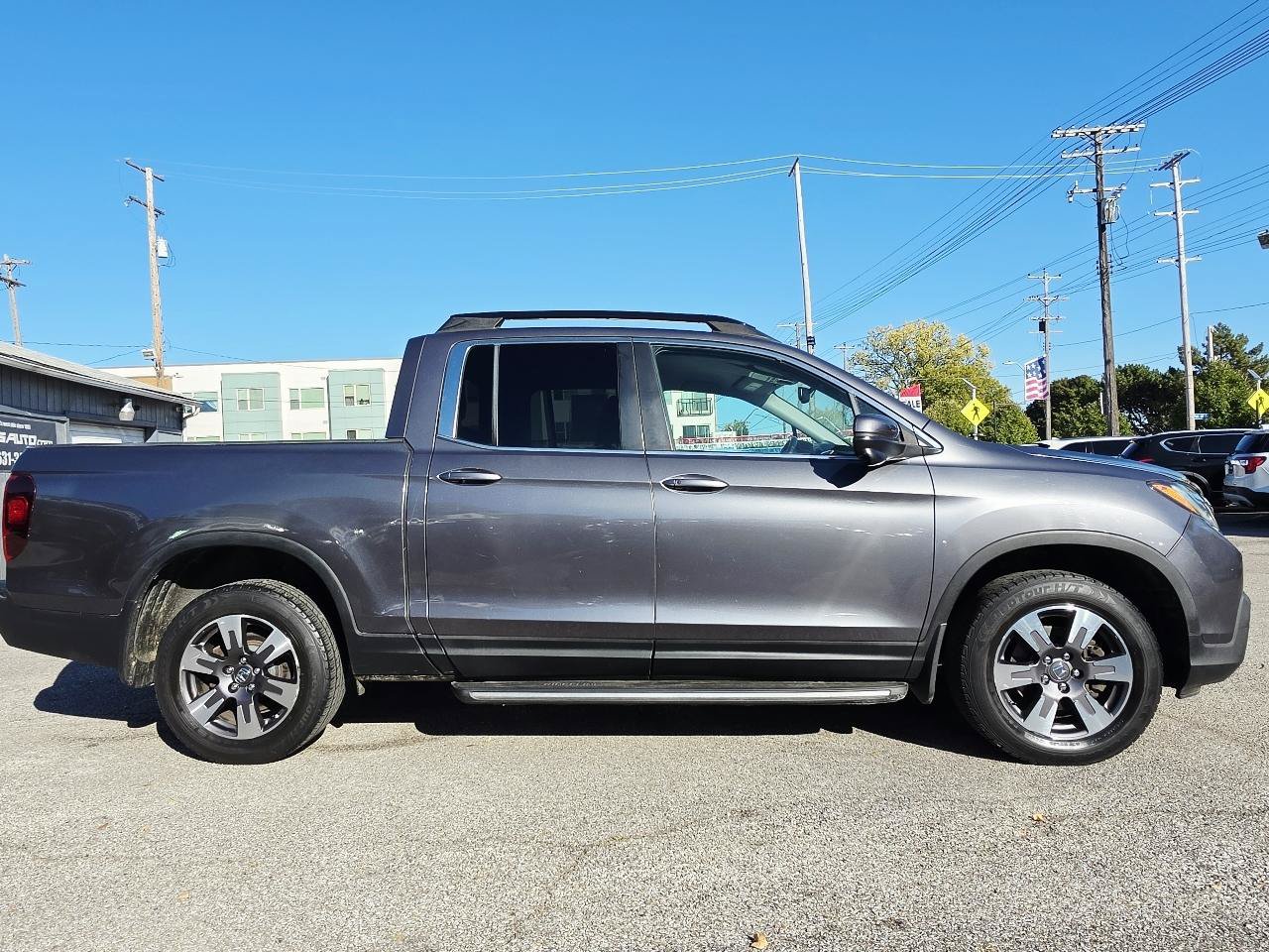 Used 2017 Honda Ridgeline RTL-T image 4