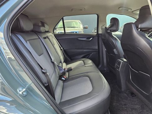 Used 2025 Kia Niro Wind w/ Wind Preserve Package FWD image 12