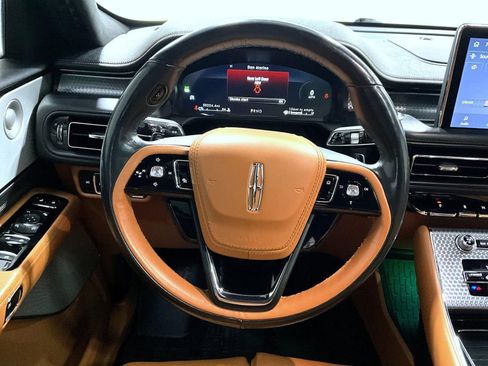 Certified 2023 Lincoln Aviator Black Label w/ Jet Package image 11