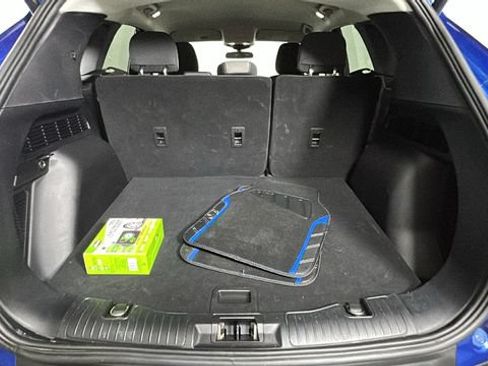 Used 2022 Ford Escape SE w/ Convenience Package FWD image 27