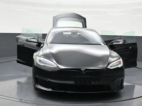 Used 2022 Tesla Model S AWD/4WD image 35