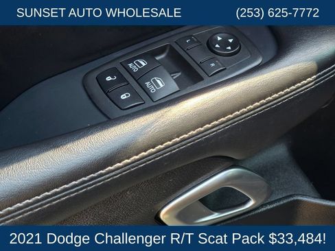 Used 2021 Dodge Challenger R/T Scat Pack w/ Dynamics Package RWD image 21