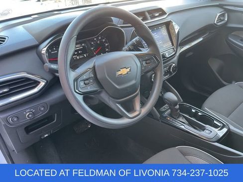Certified 2023 Chevrolet TrailBlazer LT w/ Convenience Package image 10