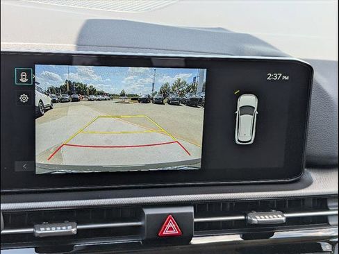 New 2026 Kia Sportage LX image 10