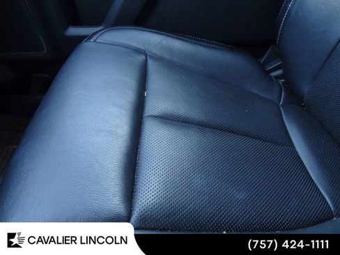 Used 2019 Ford F150 Lariat AWD/4WD image 14