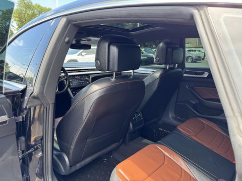 Used 2021 Volkswagen Arteon SEL w/ Luggage Net & Mats Package FWD image 29