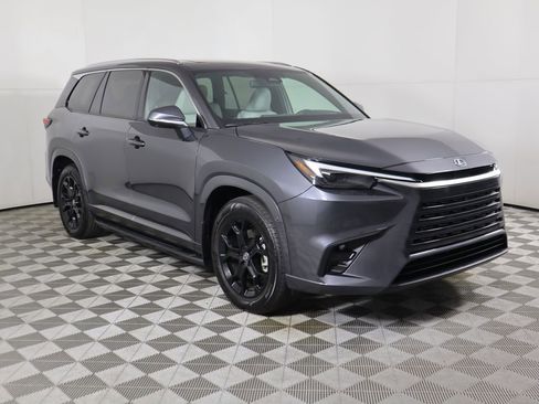 Certified 2025 Lexus TX 350 AWD image 3