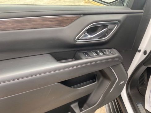 Used 2021 Chevrolet Tahoe LT image 16