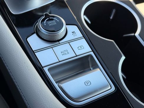 New 2026 Genesis G70 2.5T image 18