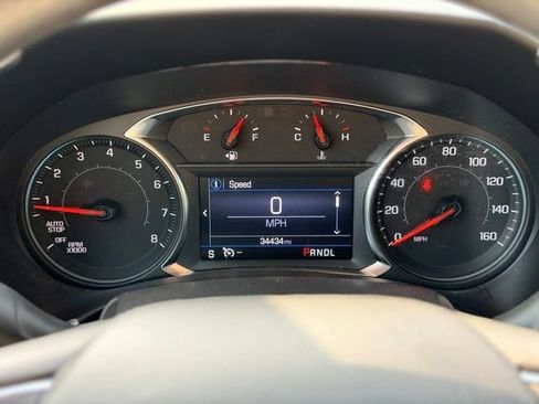 Used 2024 Chevrolet Equinox LS w/ LS Convenience Package FWD image 9