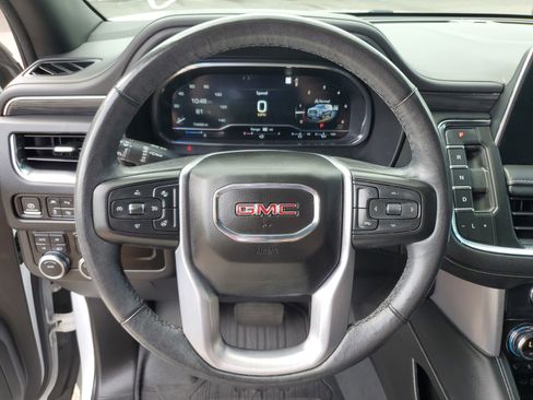 Used 2022 GMC Yukon SLT w/ SLT Premium Package image 66