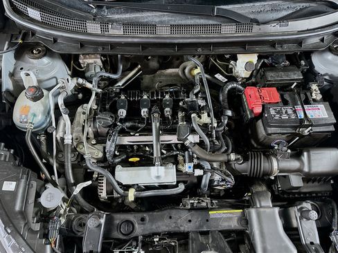 Used 2024 Nissan Kicks SR w/ SR Premium Package image 30