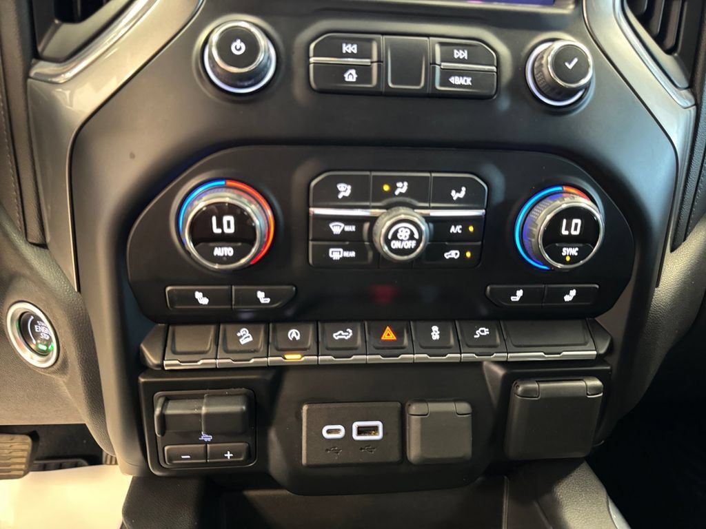 Used 2019 Chevrolet Silverado 1500 RST w/ All-Star Edition AWD/4WD image 21