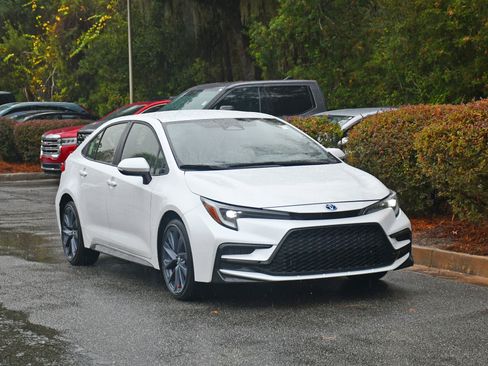 Certified 2023 Toyota Corolla LE image 6