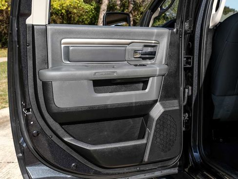 Used 2016 RAM 2500 SLT image 41