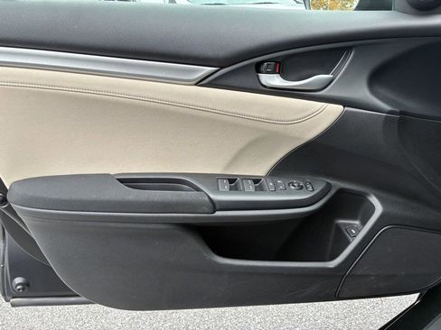 Used 2017 Honda Civic EX image 13