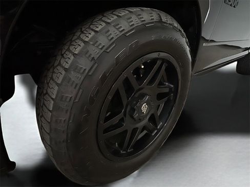 Used 2016 RAM 1500 Express w/ Black Ram 1500 Express Group image 4