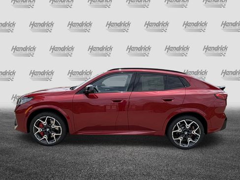 New 2026 BMW X2 xDrive28i w/ Technology Package AWD/4WD image 7