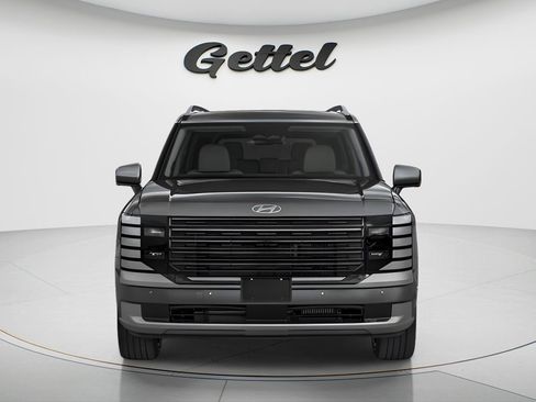 New 2026 Hyundai Palisade Calligraphy FWD image 2