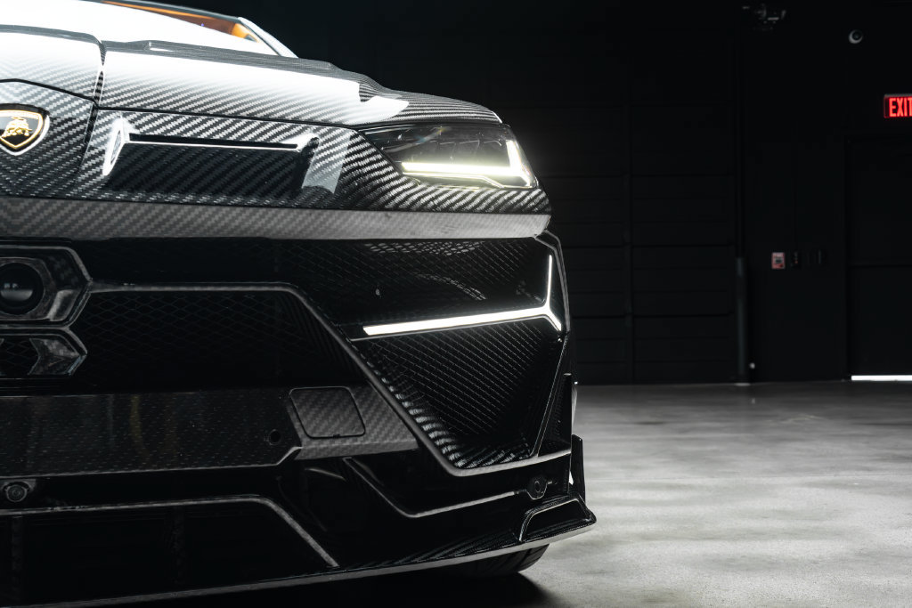 Used 2022 Lamborghini Urus AWD/4WD image 10