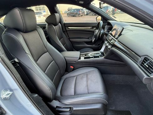 Used 2022 Honda Accord Sport image 16