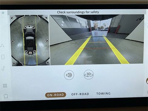 Used 2024 Land Rover Defender 110 SE image 15