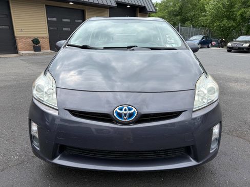 Used 2014 Toyota Prius Two FWD image 2