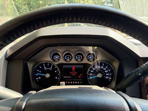 Used 2012 Ford F250 Lariat w/ Chrome Pkg AWD/4WD image 24