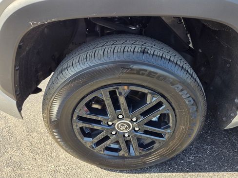 Used 2024 Toyota Tundra SR5 w/ SR5 Convenience Package RWD image 18