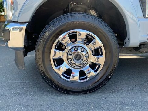 Certified 2025 Ford F250 King Ranch w/ Chrome Package AWD/4WD image 13