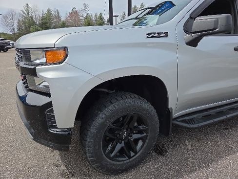 Used 2022 Chevrolet Silverado 1500 Custom Trail Boss w/ LPO, Dark Essentials Package AWD/4WD image 31