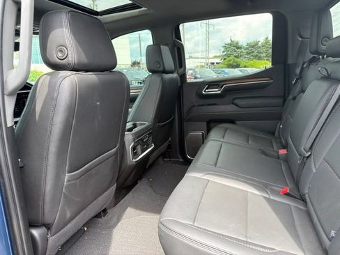 Used 2024 GMC Sierra 1500 Denali w/ Technology Package AWD/4WD image 19