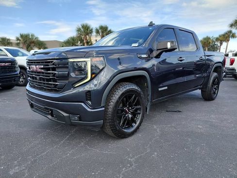 Used 2022 GMC Sierra 1500 Elevation w/ Preferred Package AWD/4WD image 1