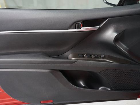 Used 2023 Toyota Camry LE image 27