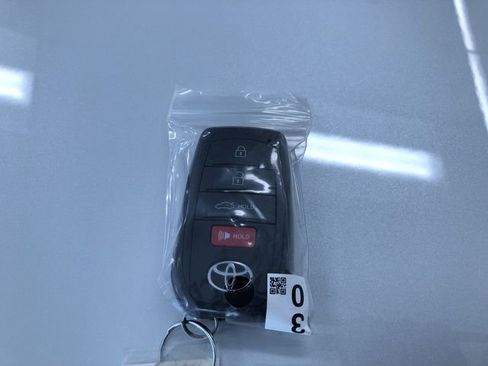 New 2026 Toyota Camry XLE AWD/4WD image 31