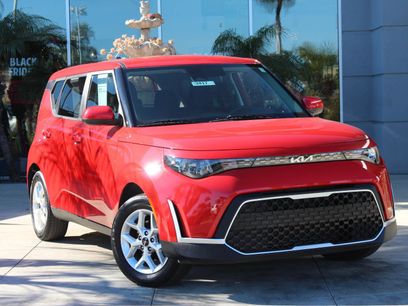 Certified 2024 Kia Soul LX w/ Option Group 015