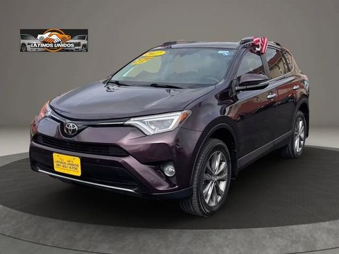 Used 2017 Toyota RAV4 Limited image 3