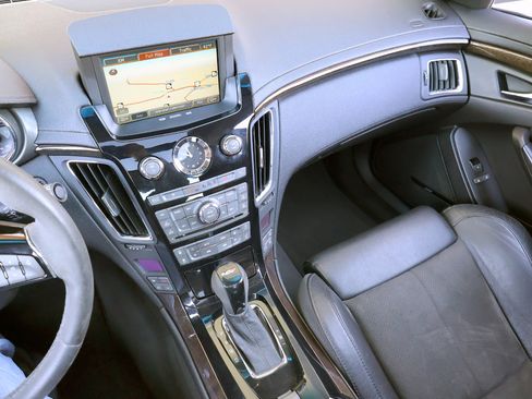 Used 2010 Cadillac CTS V w/ Wood Trim Package image 44