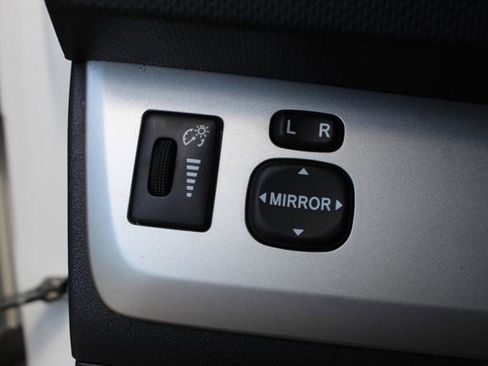 Used 2009 Scion xB FWD image 13