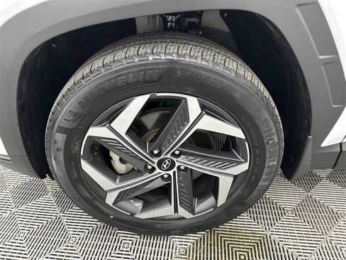 Certified 2023 Hyundai Tucson Limited image 13