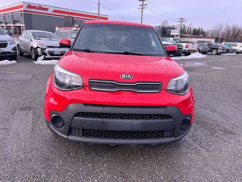 Used 2019 Kia Soul FWD image 29